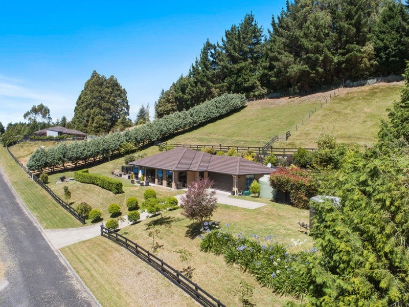 143 Acacia Heights Drive, Acacia Bay, Taupo - Carousel 1