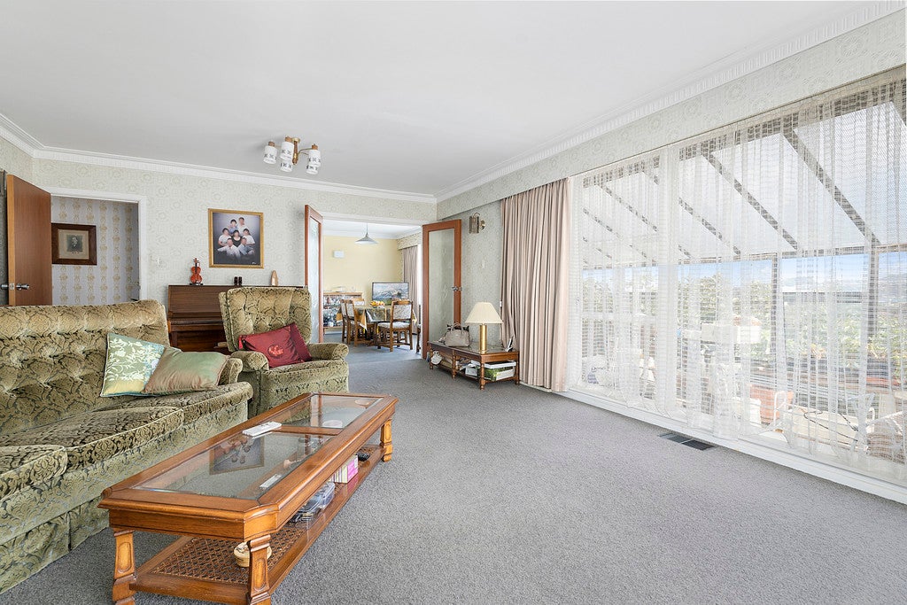 24 Westview Grove, Miramar, Wellington - Carousel 2