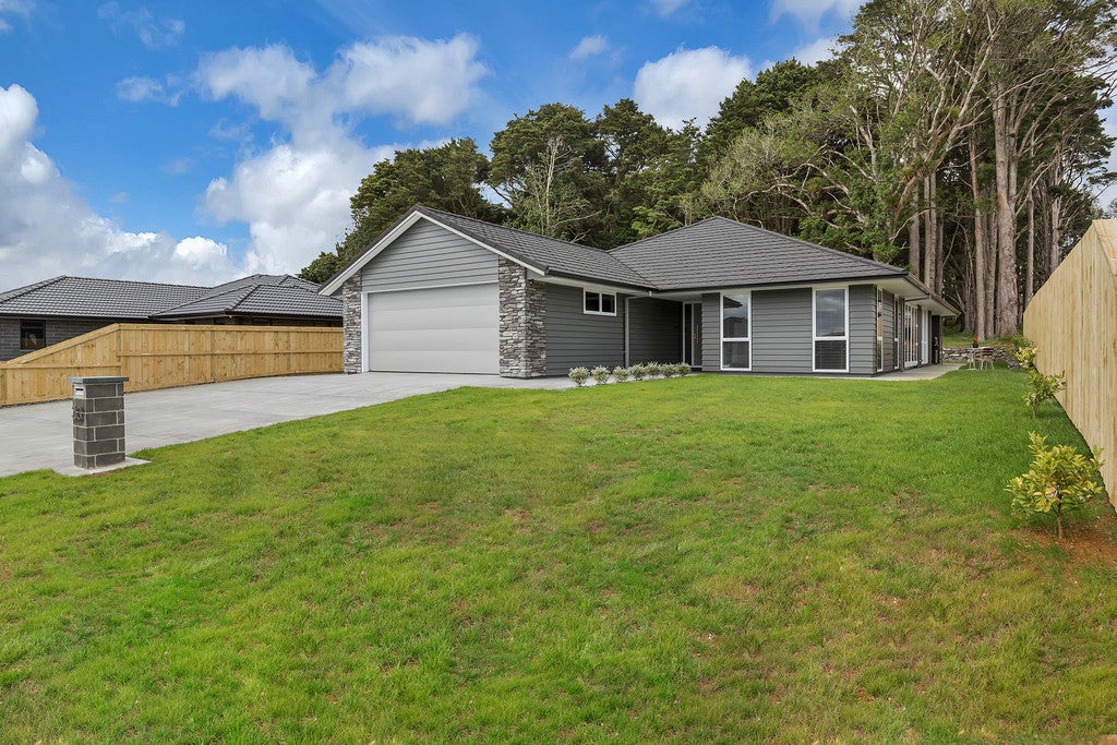33 Wainui Avenue, Kamo, Whangarei - Carousel 25