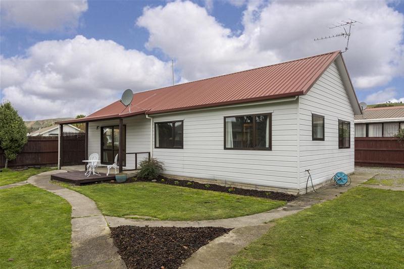 38 Faulkland Drive, Witherlea, Blenheim - Carousel 1