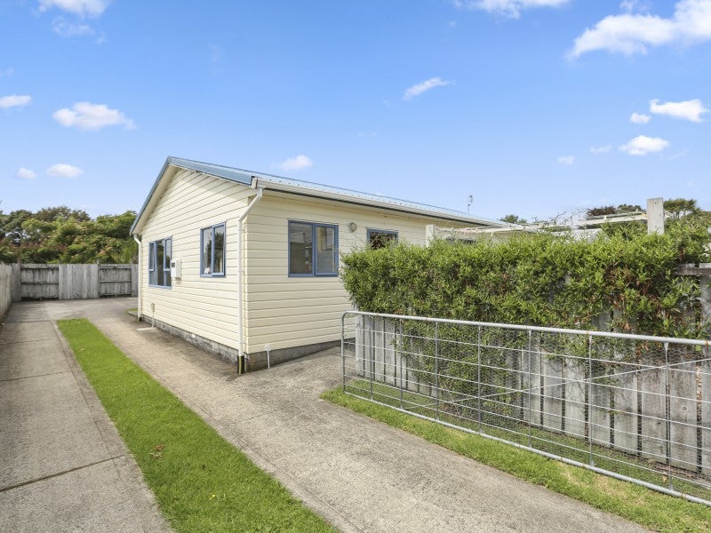 393 Carrington Street, Upper Vogeltown, New Plymouth - Carousel 15