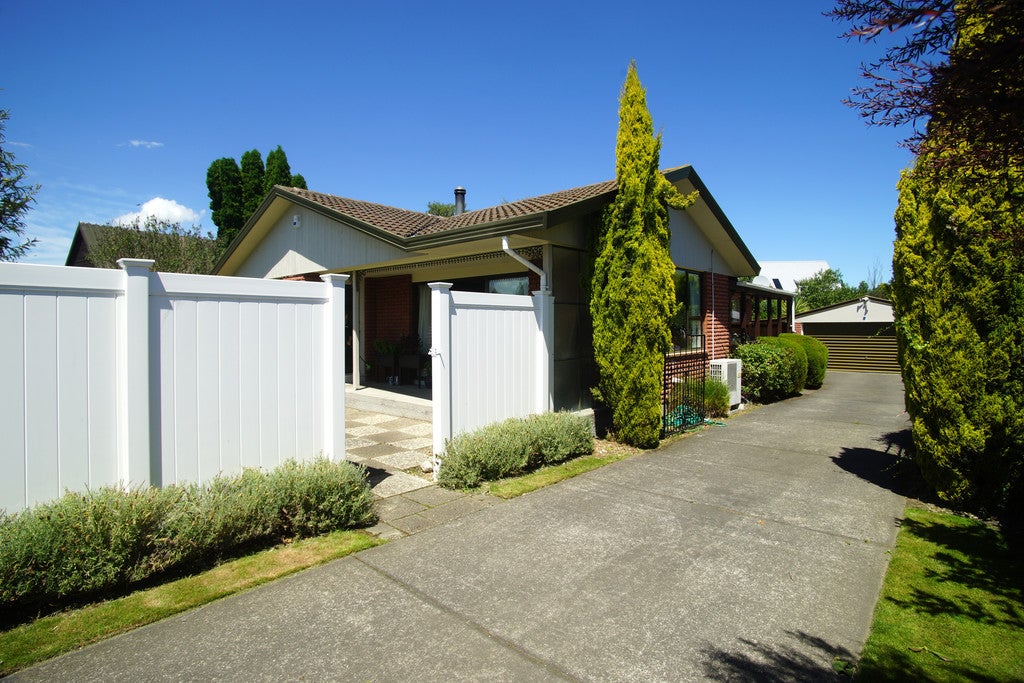 30 Rearsby Drive, Halswell, Christchurch - Carousel 1