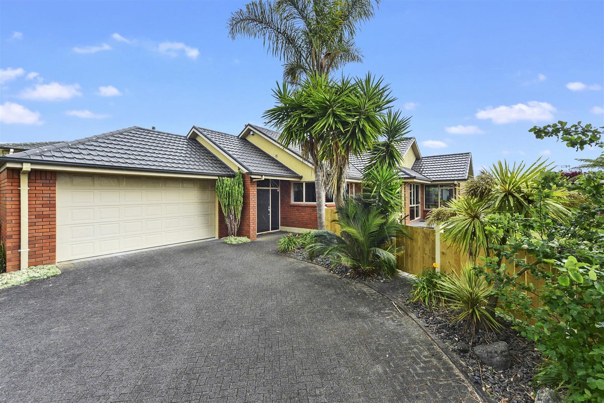 4 Jersey Place, Grandview Heights, Hamilton - Carousel 1