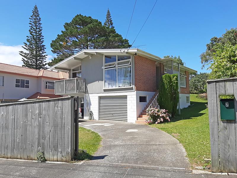 7 Rathlin Street, Blockhouse Bay, Auckland - Carousel 1