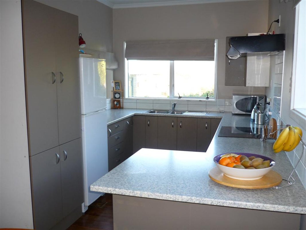 10 Torlesse Street, Avonside, Christchurch - Carousel 2