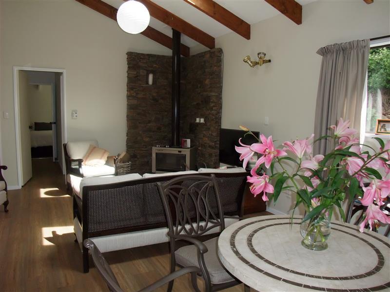 44 Bills Way, Wanaka - Carousel 1