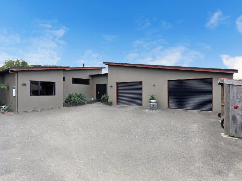 10 Mayer Crescent, Wakefield - Carousel 20