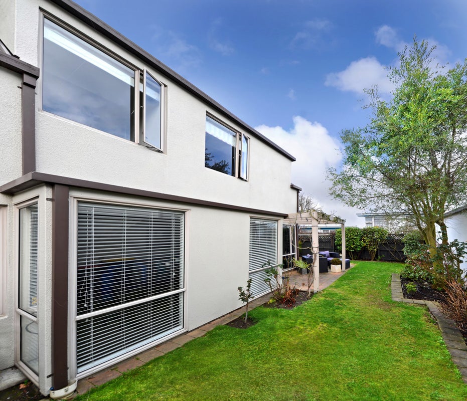 2 Kinloch Street, St Albans, Christchurch - Carousel 17