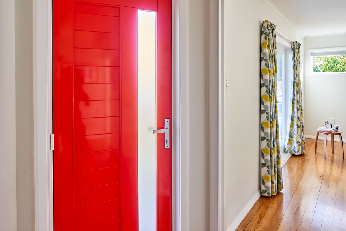 2 Heather Grove, Fairfield, Lower Hutt - Carousel 20