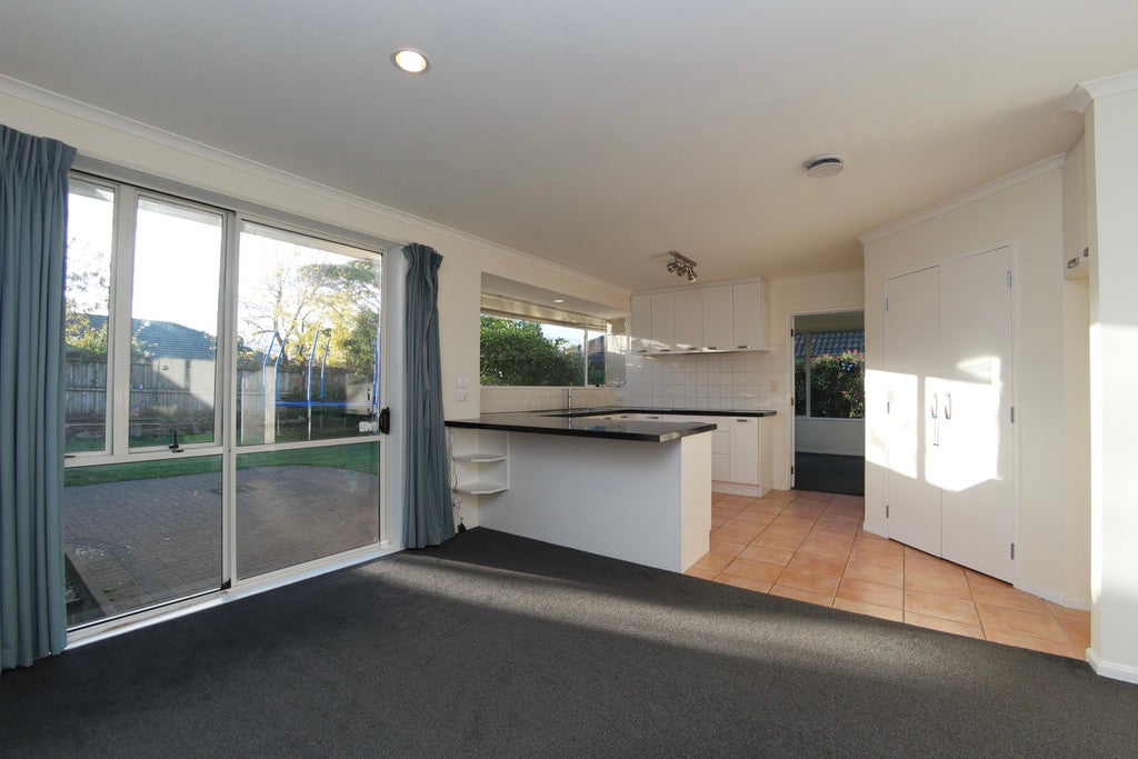 696 Chapel Road, Dannemora, Auckland - Carousel 2