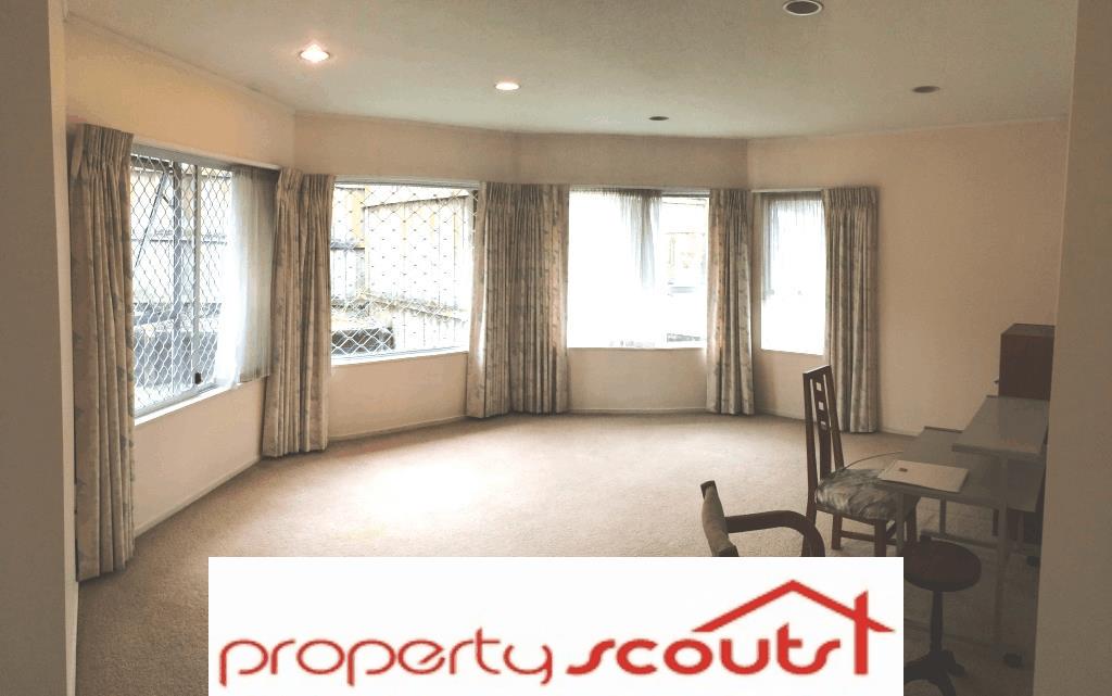 3 Nicholas Road, Somerville, Manukau - Carousel 1