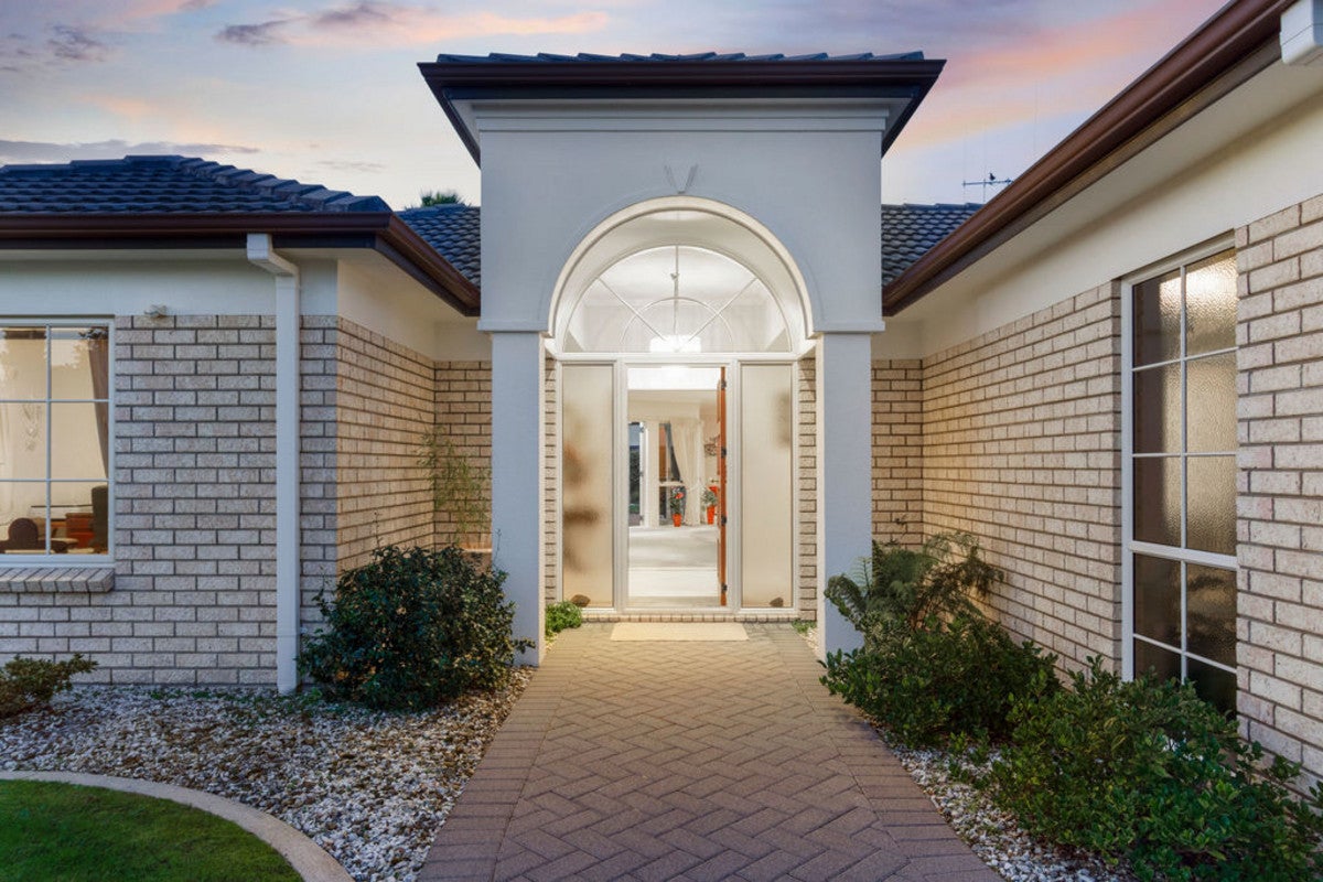 1 Kokomo Key, Papamoa Beach, Papamoa - Carousel 1