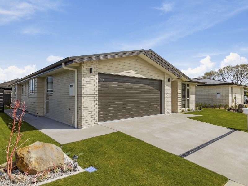 33 Noumea Drive, Rangatira Park, Taupo - Carousel 1