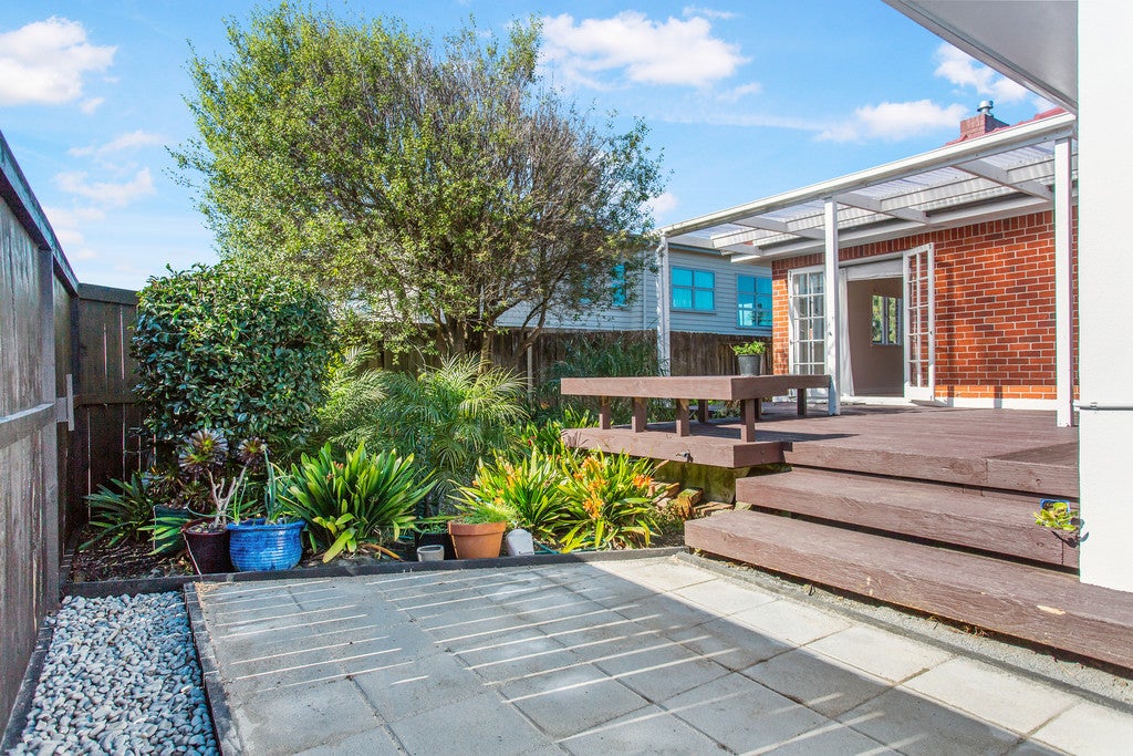 12 Tawa Road, Onehunga, Auckland - Carousel 1