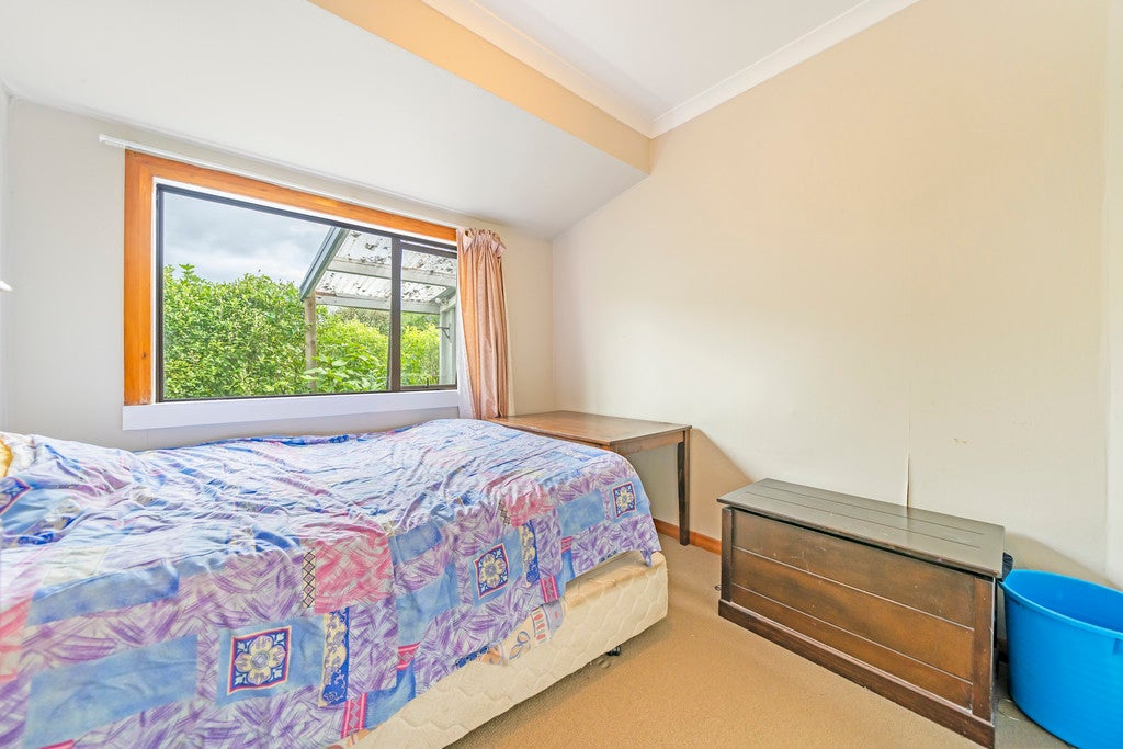 86 Rata Street, Naenae, Lower Hutt - Carousel 22