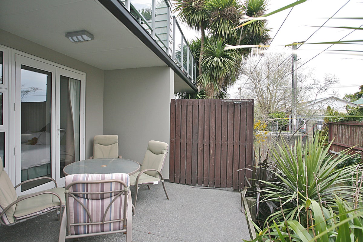 2/33 Southampton Street, Sydenham, Christchurch - Carousel 1