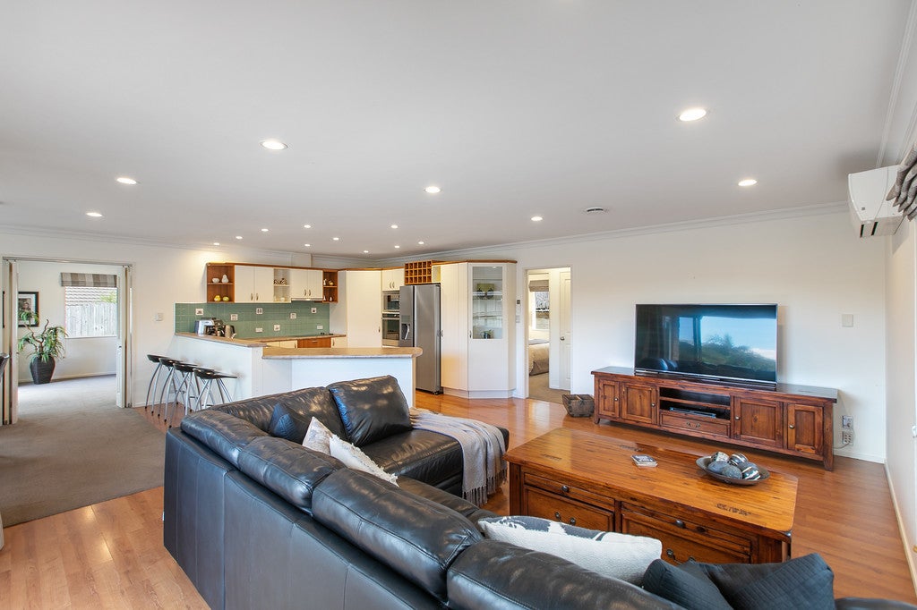 20 Swordfish Place, Maraetai, Auckland - Carousel 26