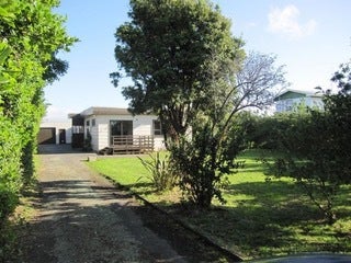71 Atkinson Avenue, Otaki Beach, Otaki - Carousel 1