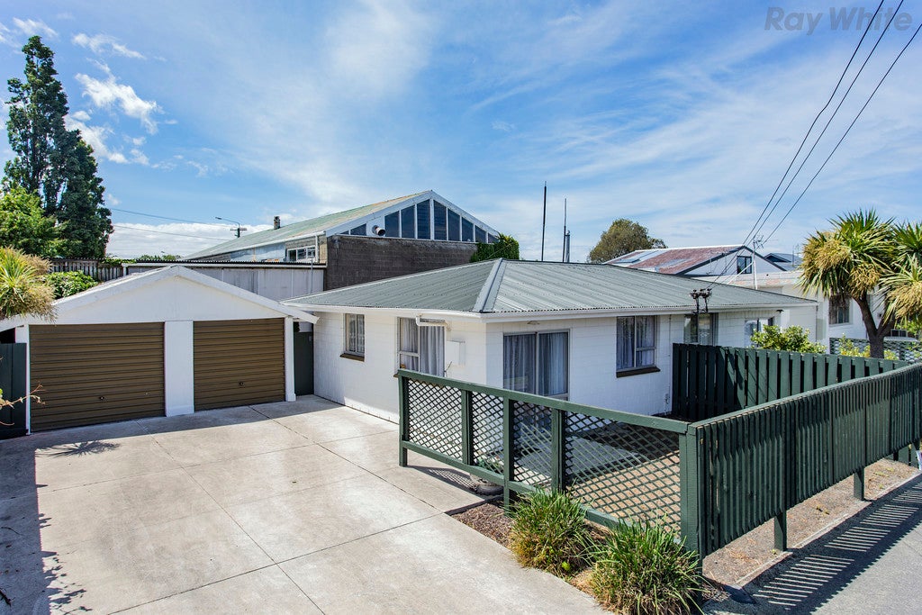 7A Mundys Road, Dallington, Christchurch - Carousel 1
