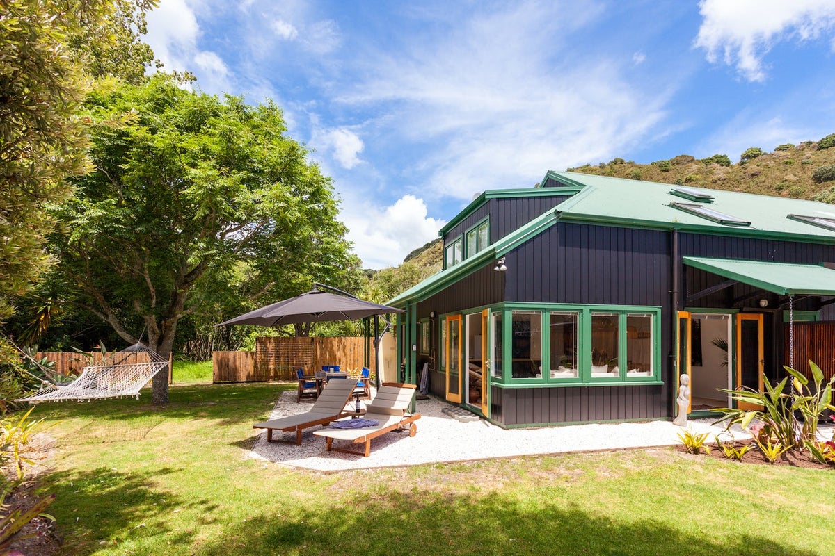 78 Bowentown Boulevard, Bowentown, Waihi Beach - Carousel 1