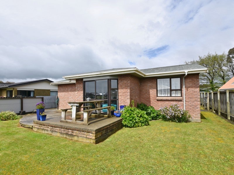 17 Albany Street, Kingswell, Invercargill - Carousel 1