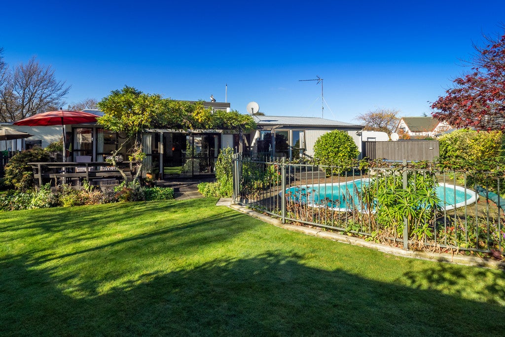 15 Mitchell Place, Netherby, Ashburton - Carousel 1