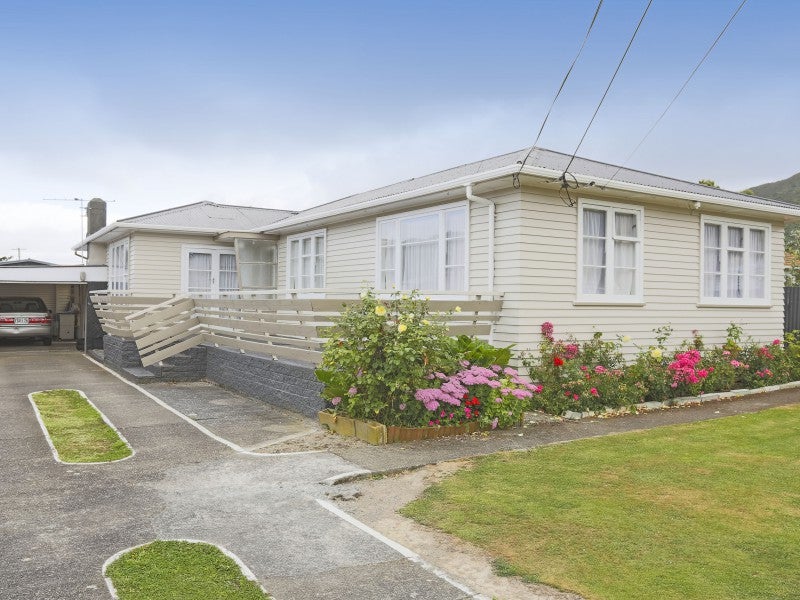 4 McKay Street, Wainuiomata, Lower Hutt - Carousel 1