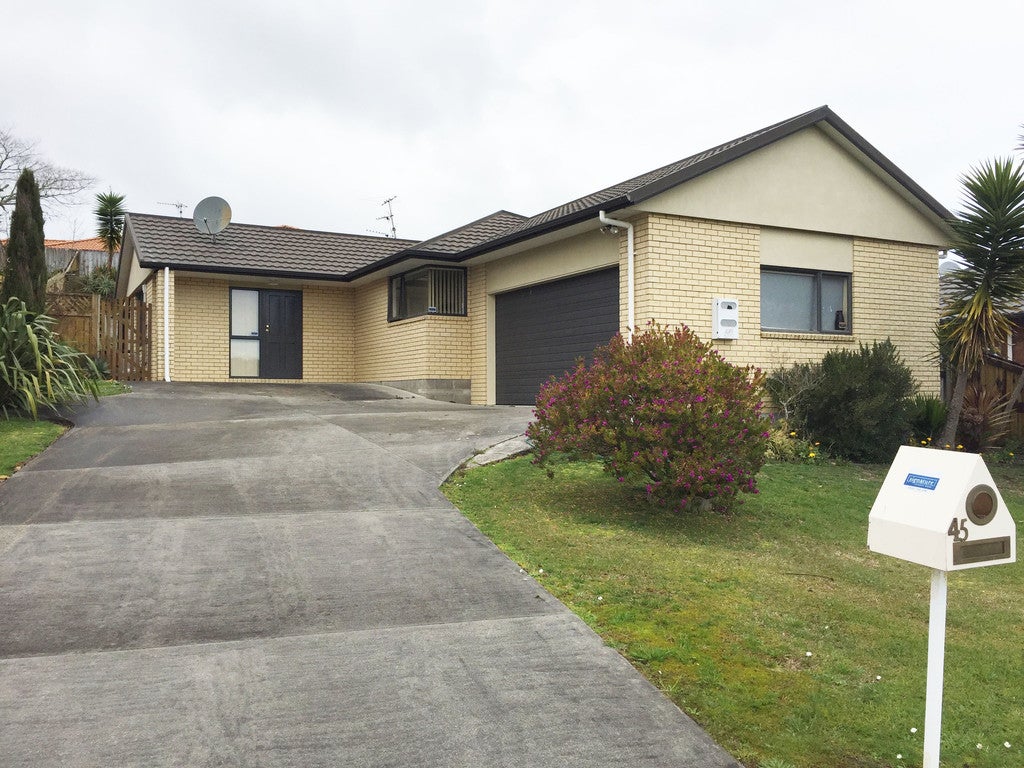 45 Twickenham Place, Nawton, Hamilton - Carousel 1