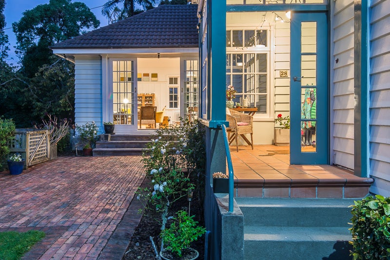 28 Nicholson Road, Khandallah, Wellington - Carousel 2