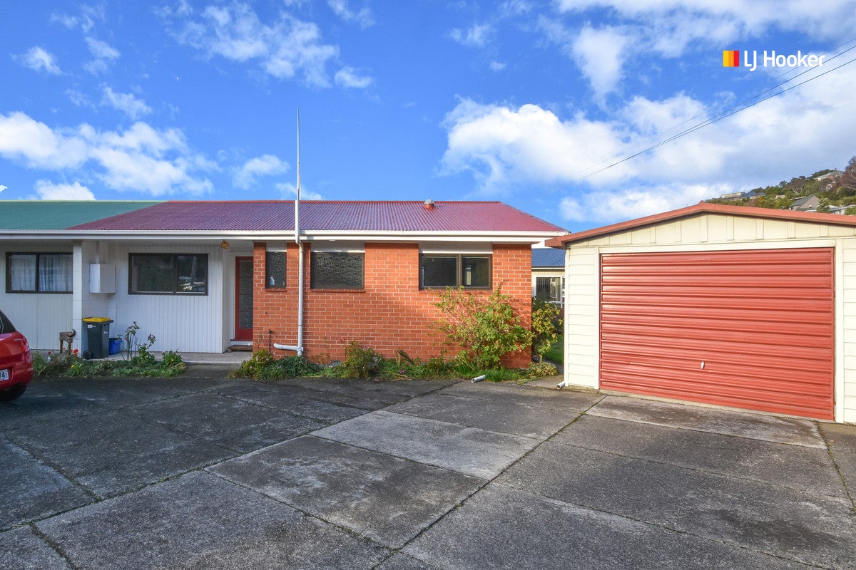 61F Playfair Street, Caversham, Dunedin - Carousel 1