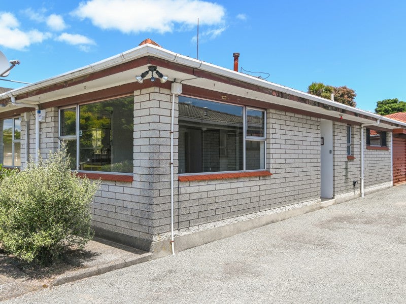 15 Eason Street, Victoria, Rotorua - Carousel 1