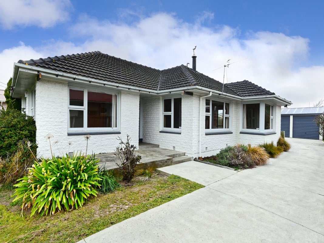 103 Beach Road, North New Brighton, Christchurch - Carousel 1