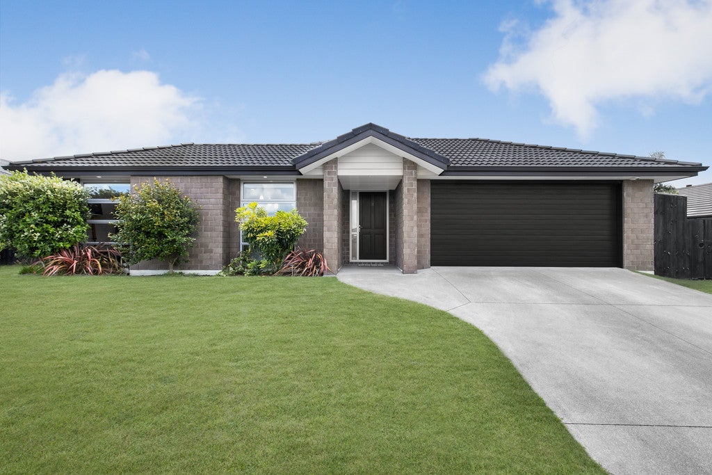 4 Vivien Place, Patumahoe, Pukekohe - Carousel 1