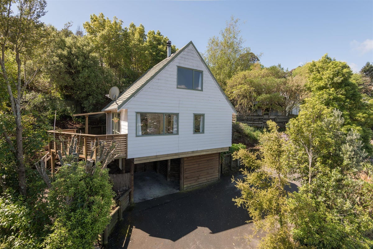 30A Montreal Road, Washington Valley, Nelson - Carousel 1