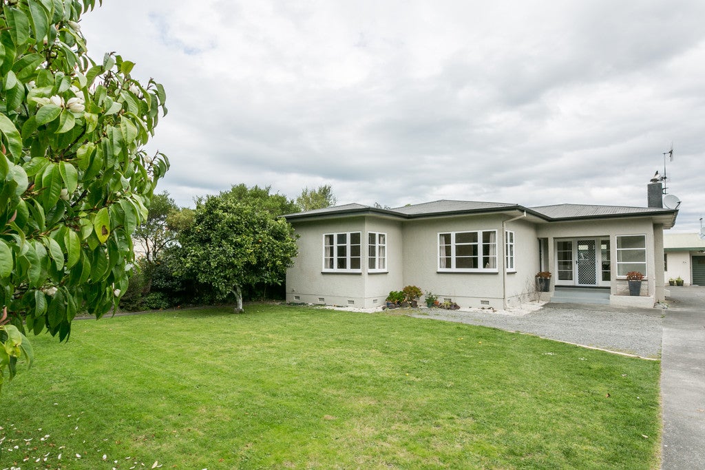 15A Douglas McLean Avenue, Marewa, Napier - Carousel 2