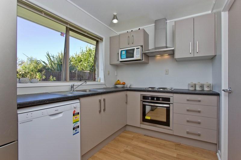 2/103 Glenmore Road, Sunnyhills, Auckland - Carousel 10