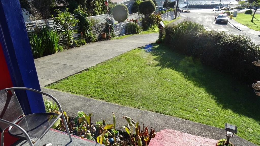 1 Arthur Crescent, Waikawa, Picton - Carousel 17