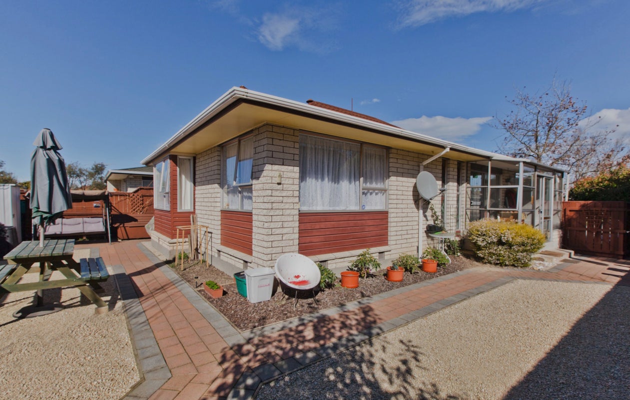 18 Northfield Road, Casebrook, Christchurch - Carousel 1