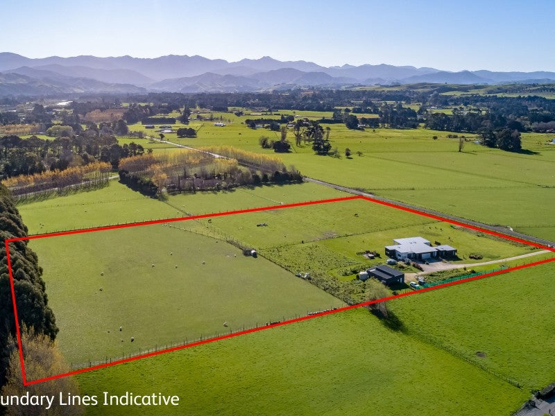 255 West Bush Road, Upper Plain - Carousel 2