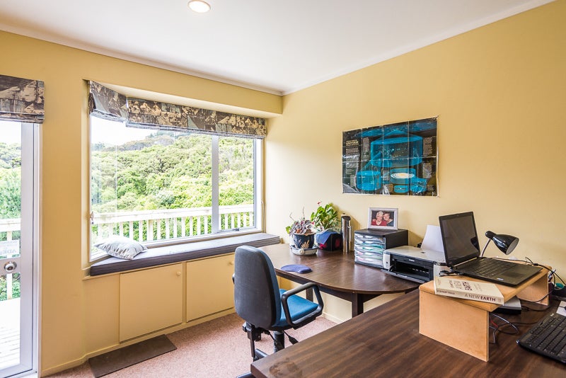 11 Furneaux Grove, Whitby, Porirua - Carousel 26