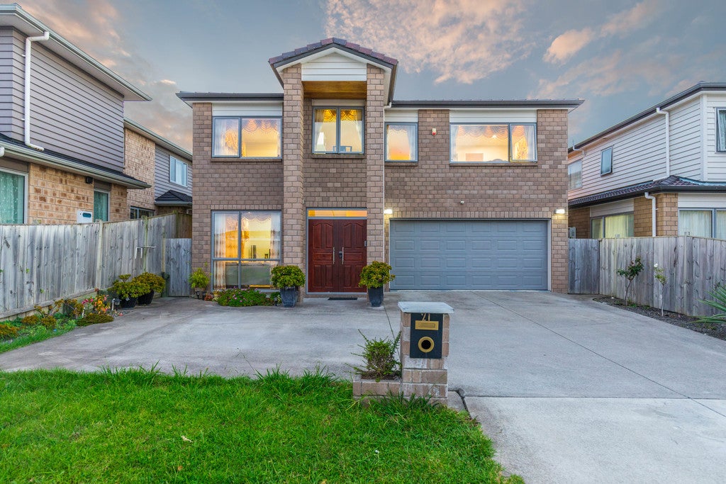 21 Kerrykeel Drive, Flat Bush, Auckland - Carousel 17