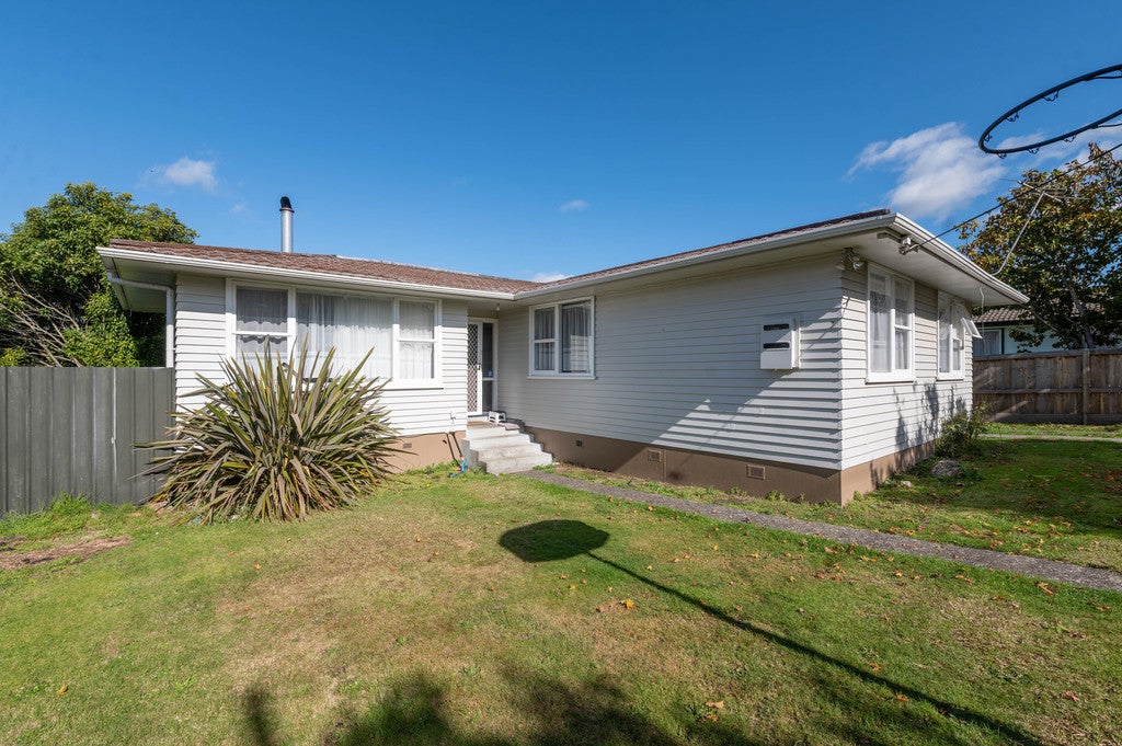 258 Clayton Road, Pukehangi, Rotorua - Carousel 1