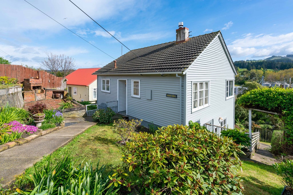 14 Rennie Street, Green Island, Dunedin - Carousel 2