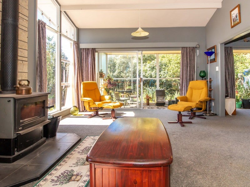 21 Cook Street, Carters Beach, Westport - Carousel 2