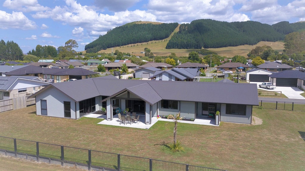 17 Pioneer Road, Ngongotaha, Rotorua - Carousel 1