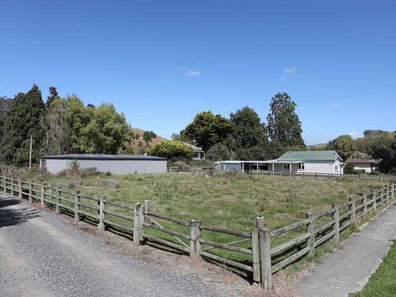 40 Ongo Road, Hunterville - Carousel 2