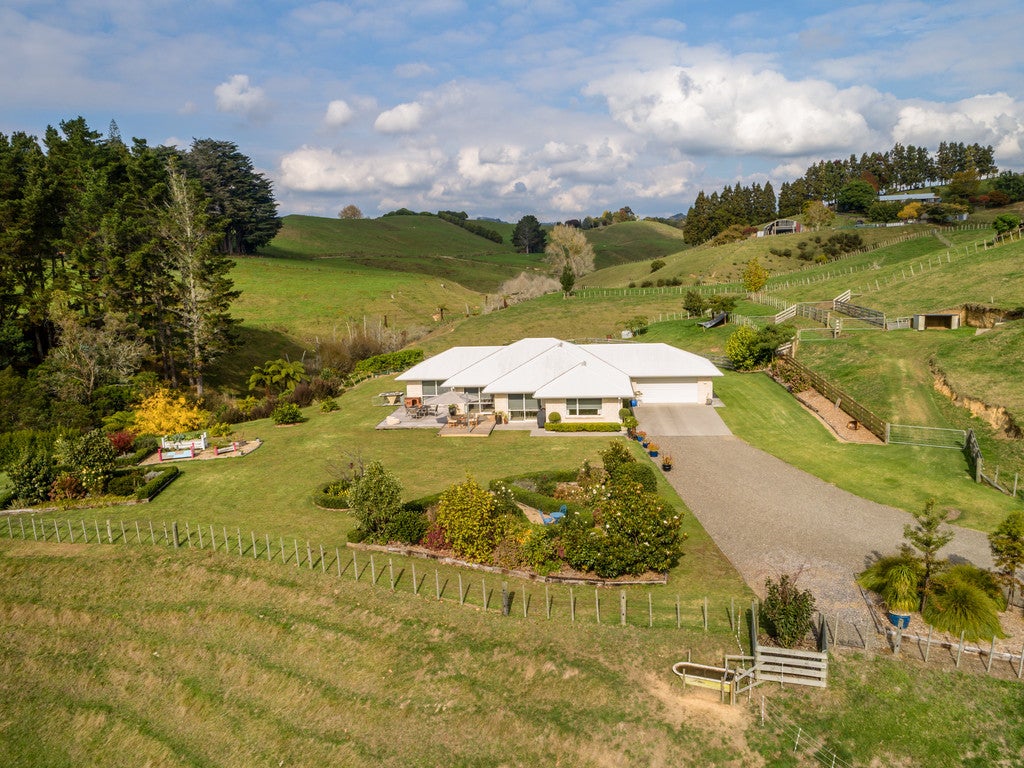 25C Youngson Road, Whakamarama, Tauranga - Carousel 1