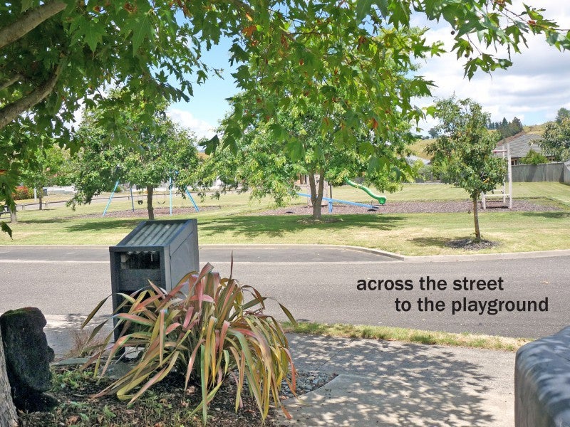 4 Ben Nevis Crescent, Brightwater - Carousel 2