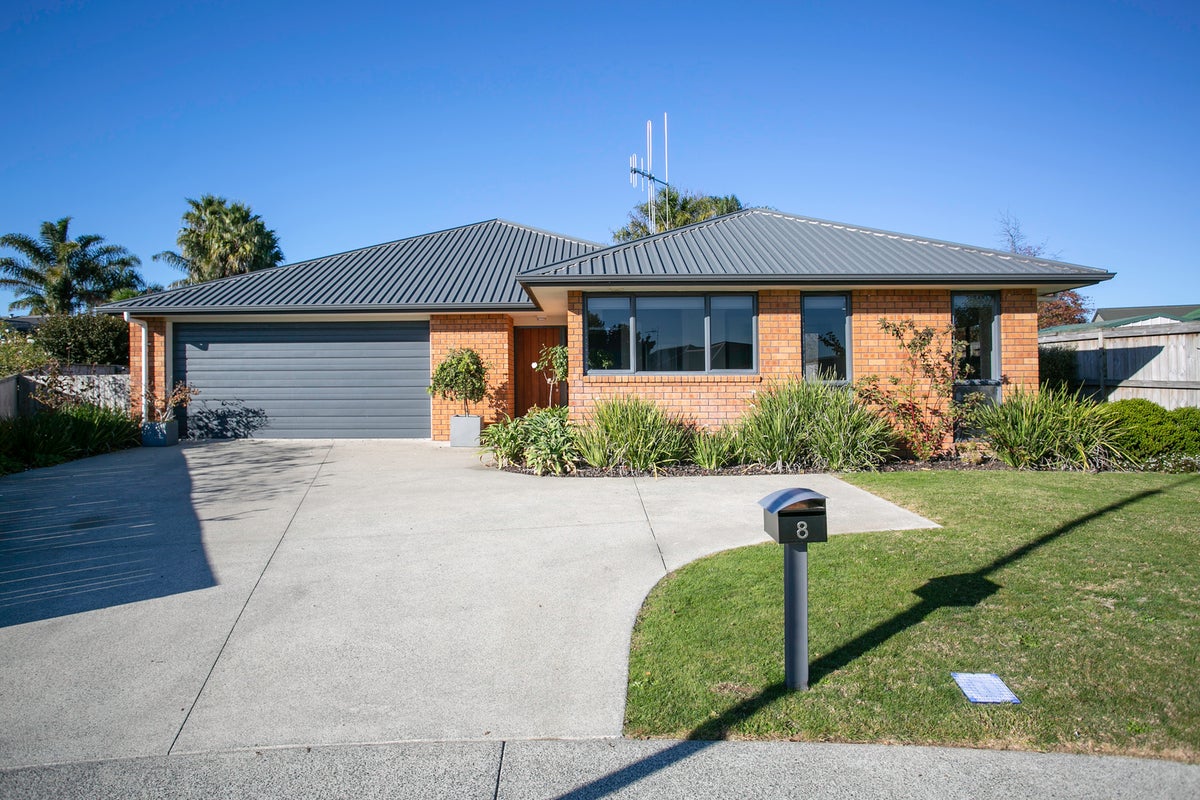 8 Lucombe Place, Cambridge, Cambridge - Carousel 1
