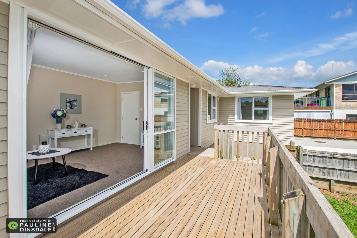 31 MELDRUM ST, KAMO, WHANGAREI - Carousel 2